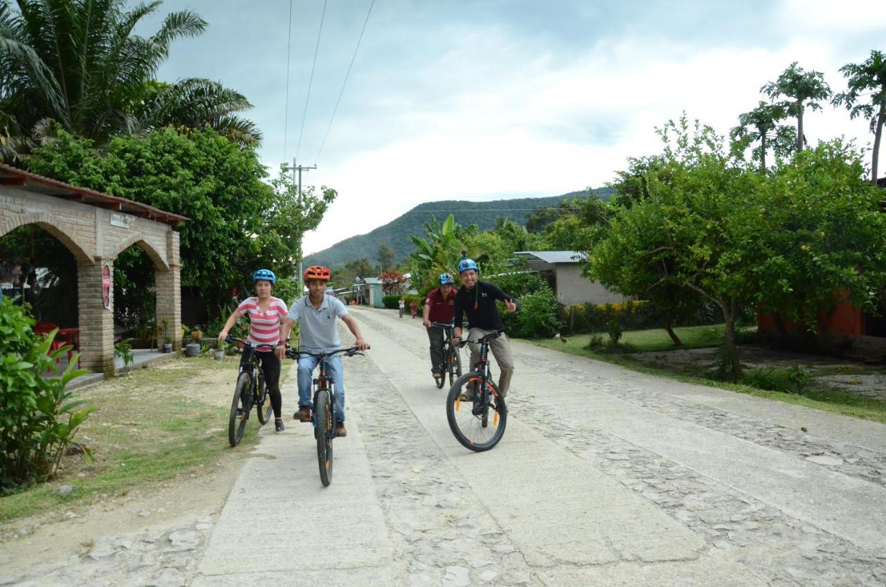 Ciudad De Las Rocas La Fortuna Gallo Giro المظهر الخارجي الصورة
