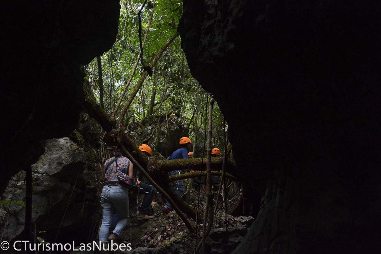 Ciudad De Las Rocas La Fortuna Gallo Giro المظهر الخارجي الصورة